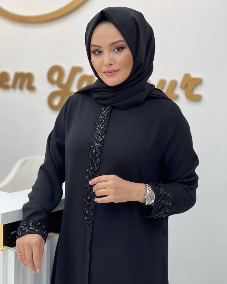 Yarım Yaprak Taşlı Ferace