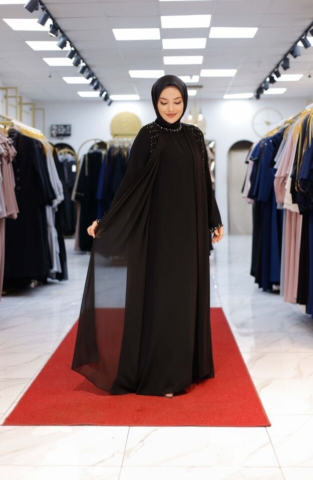 Lerzan Şifon Detaylı Taş İşlemeli Elbise