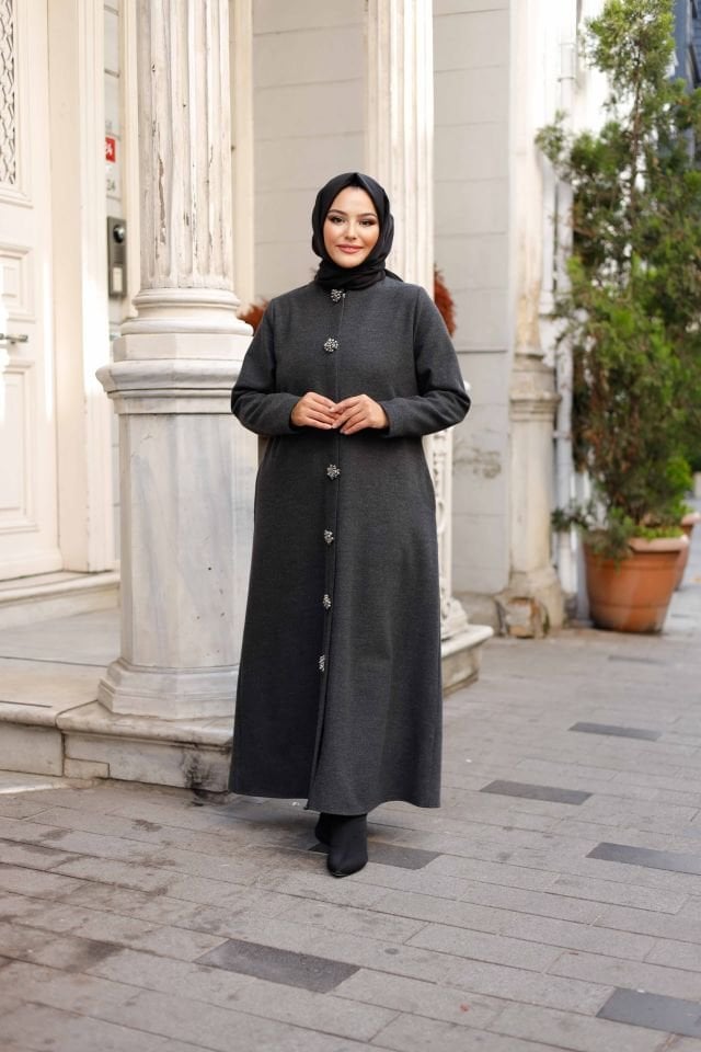 İnci Düğmeli Kaşe Kaban