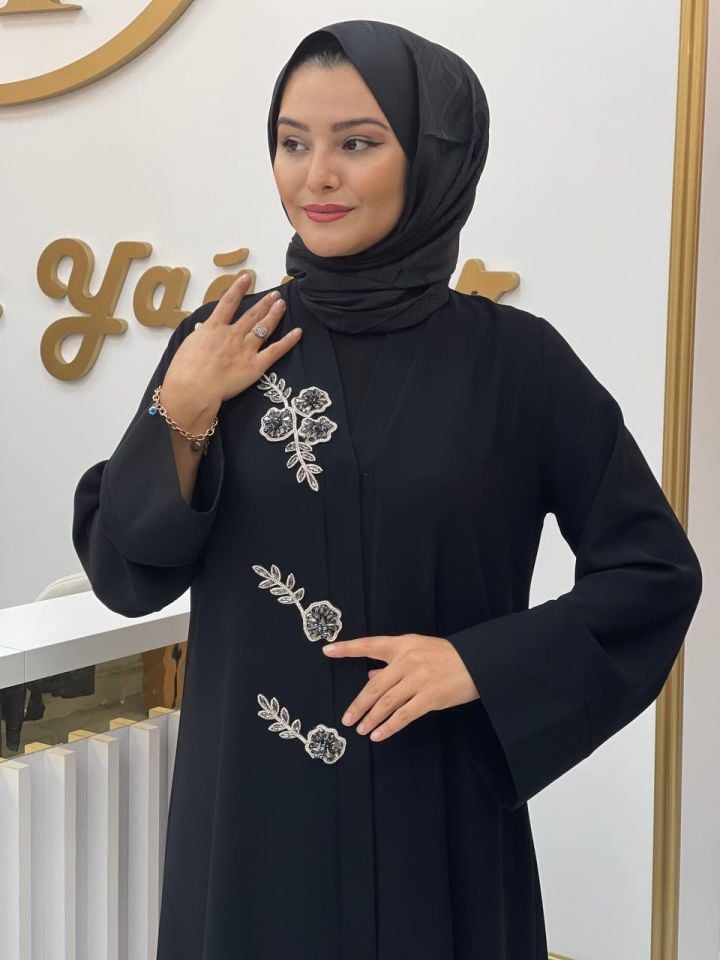 Hülya Abaya