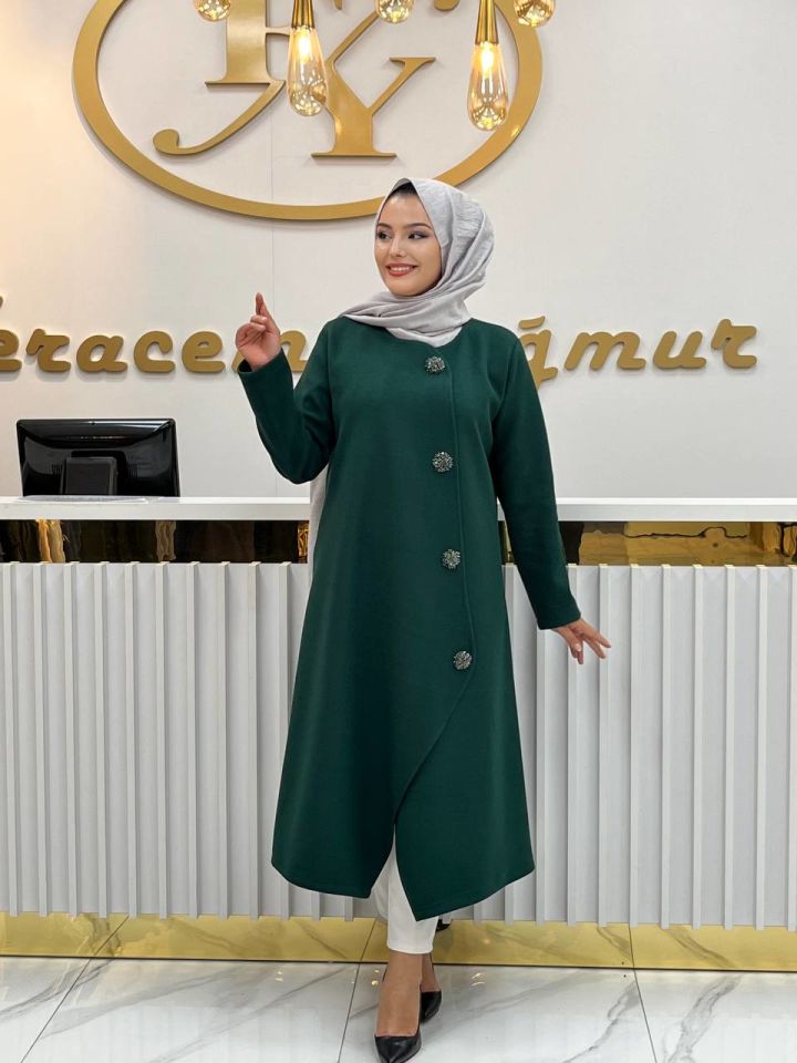 Düğme Detaylı Kaban