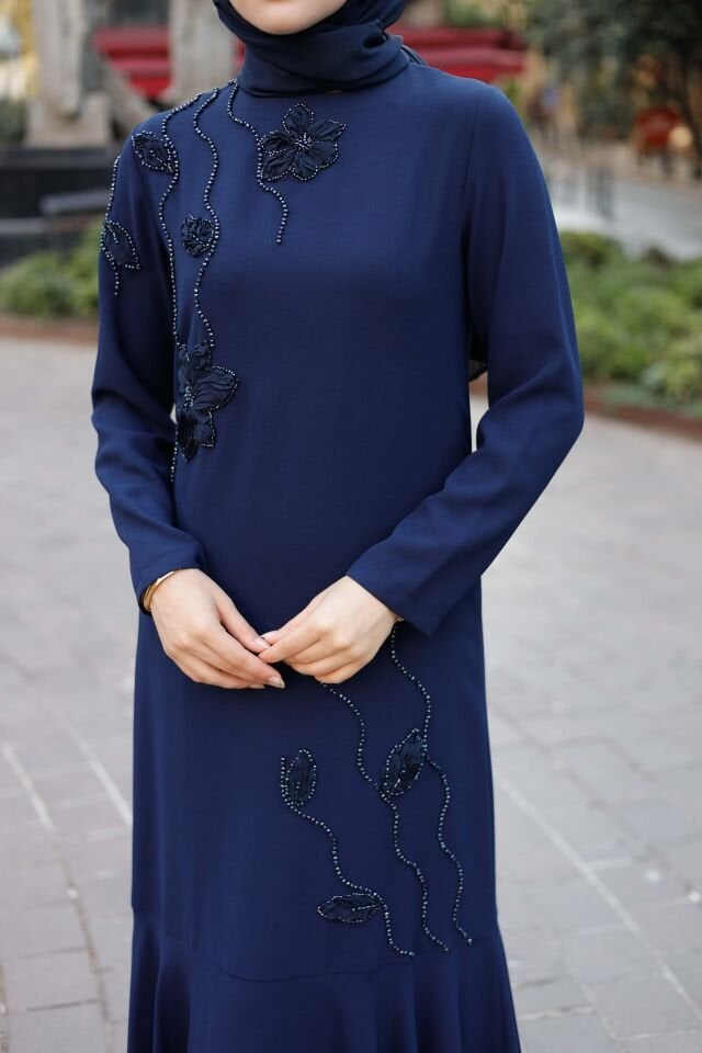 Nazlı Elbise