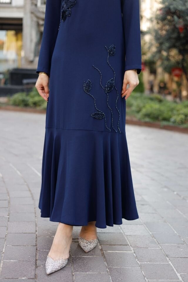 Nazlı Elbise