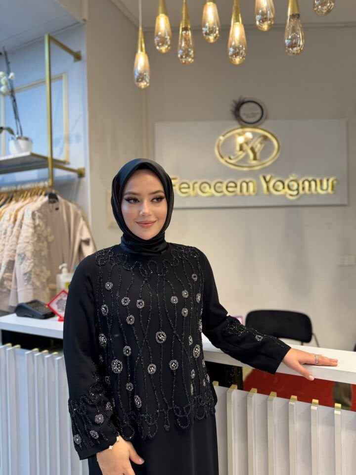 Sultan Taş İşlemeli Krep Elbise