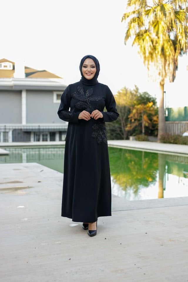 Büşra Elbise