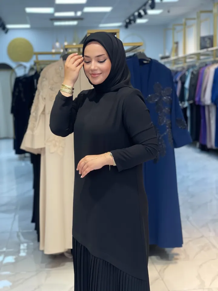 Pile Etekli Asimetrik Elbise