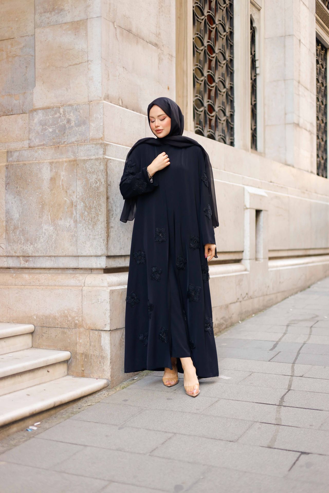 Çiçek Abaya