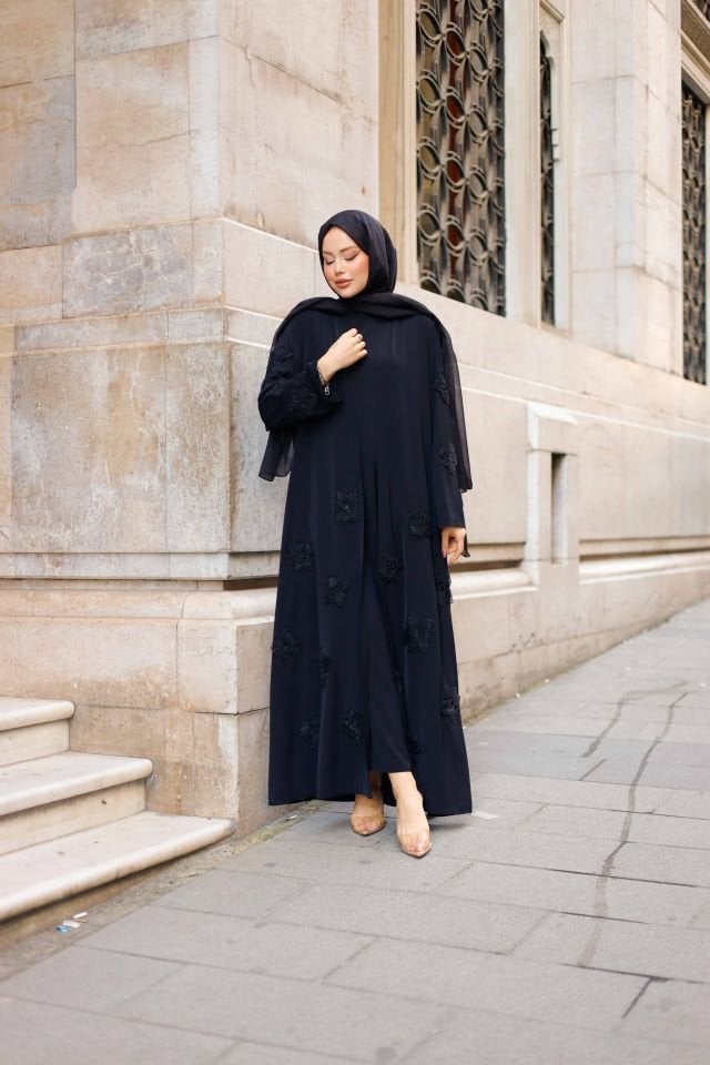 Çiçek Abaya