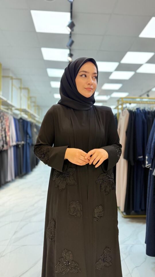 Gonca Abaya