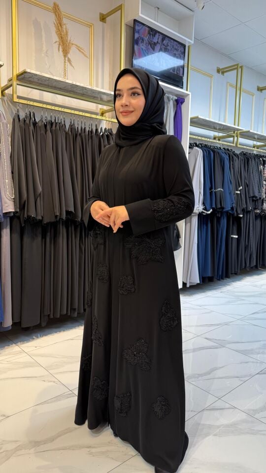 Gonca Abaya