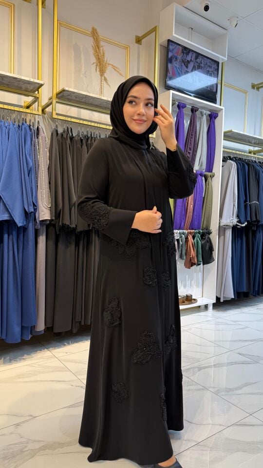 Gonca Abaya