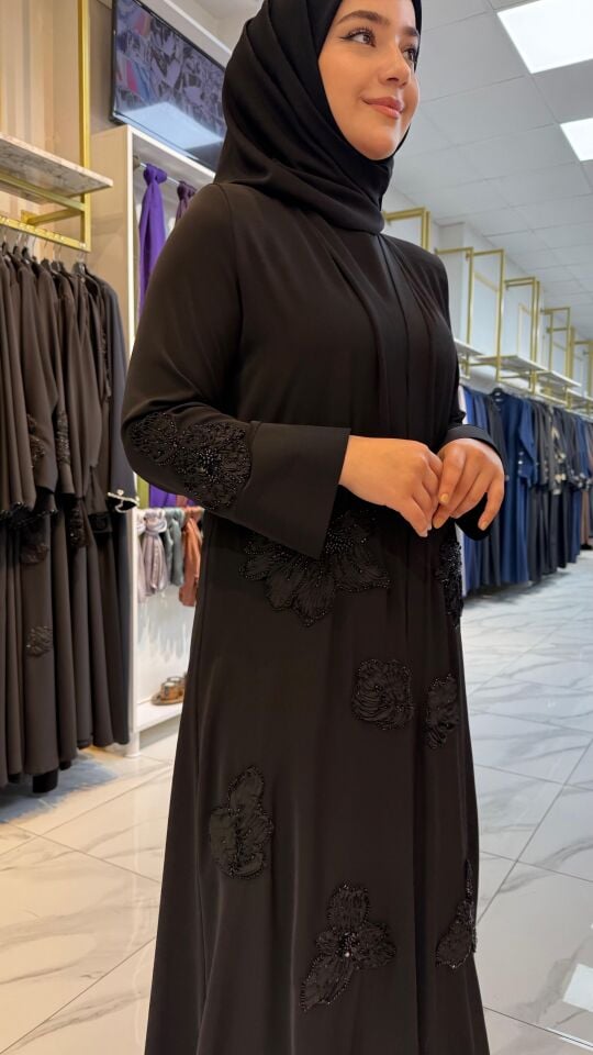 Gonca Abaya