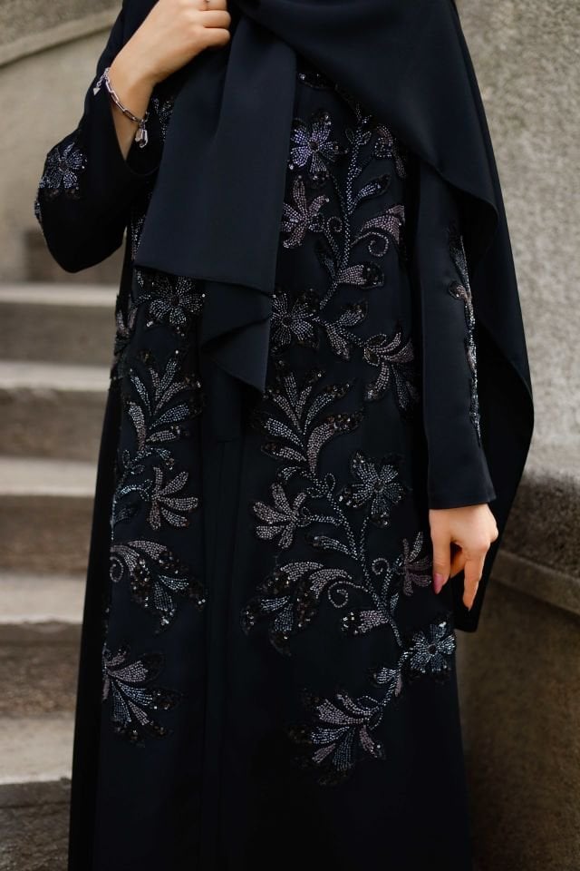 Yaprak Desenli Abaya