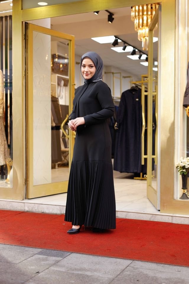 Pilise Detaylı Elbise - Farklı Renk Seçenekleri