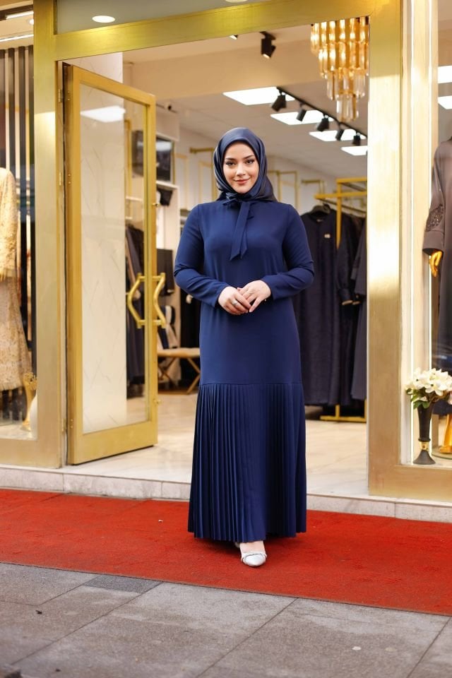 Pilise Detaylı Elbise - Farklı Renk Seçenekleri