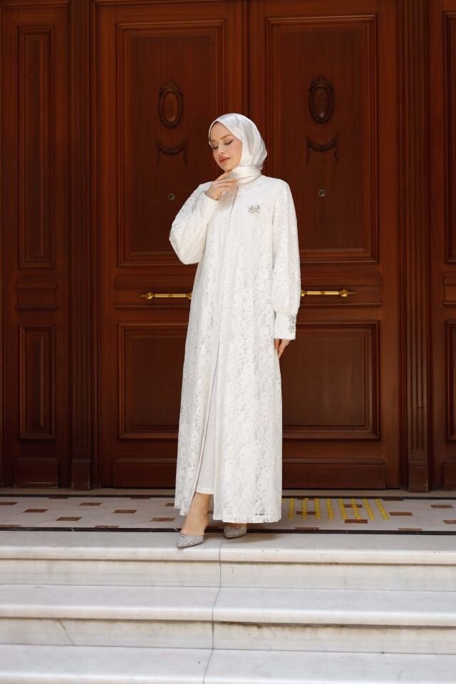 Beyaz Dantelli Abaya Takımı
