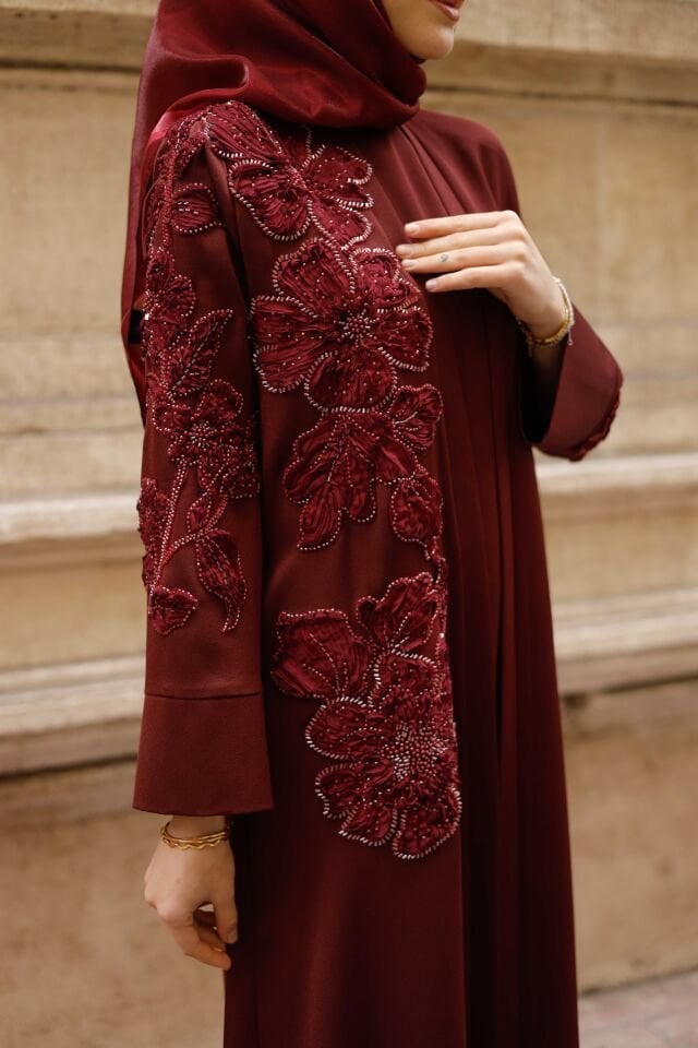 Kuğu Abaya Takımı