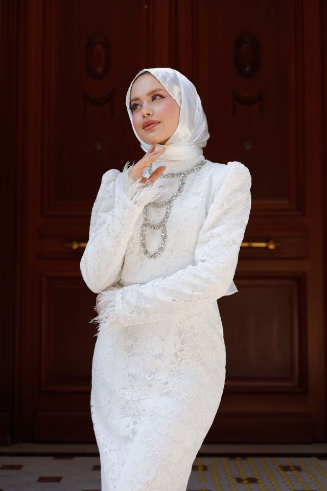 Dantel Elbise