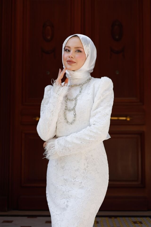 Dantel Elbise