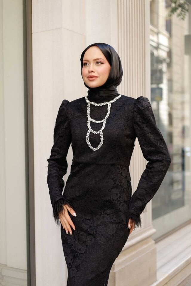 Dantel Elbise