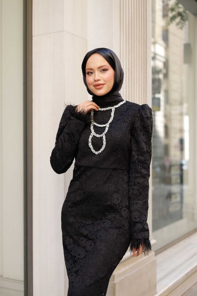 Dantel Elbise
