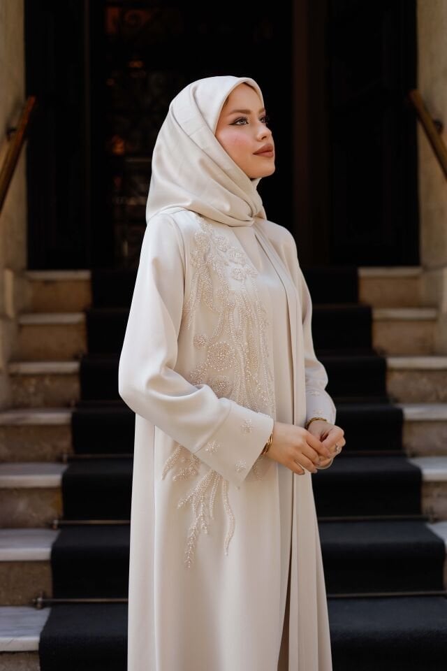 Öykü Abaya