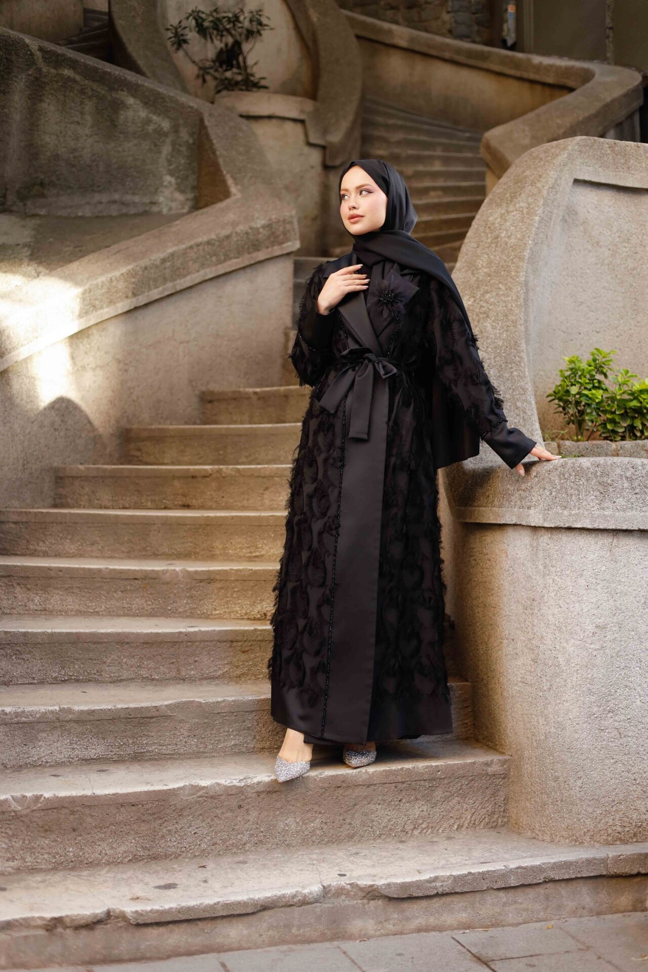 Organze Saçaklı Abaya Takımı